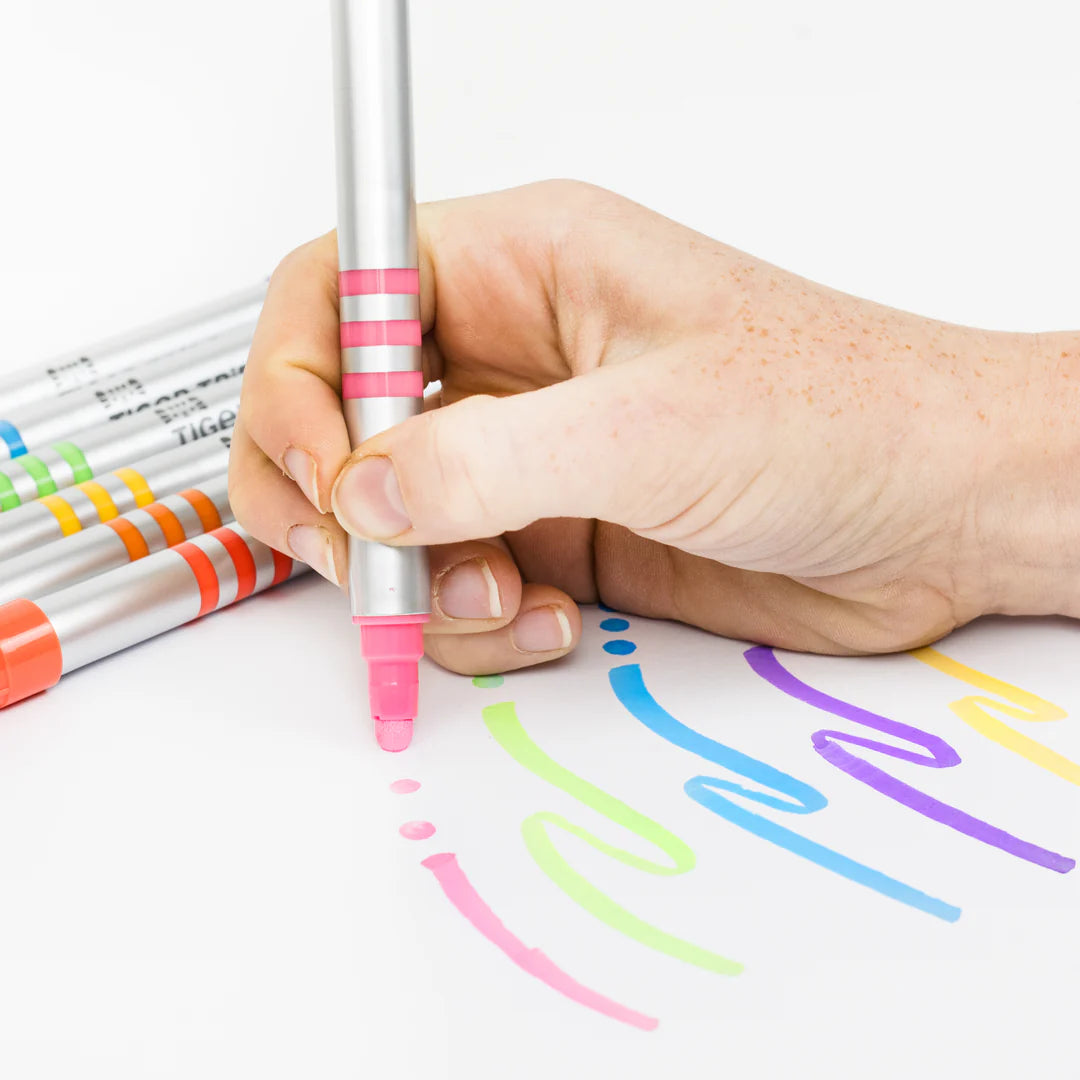 Dual-Tip Paint Pens by TigerTribe